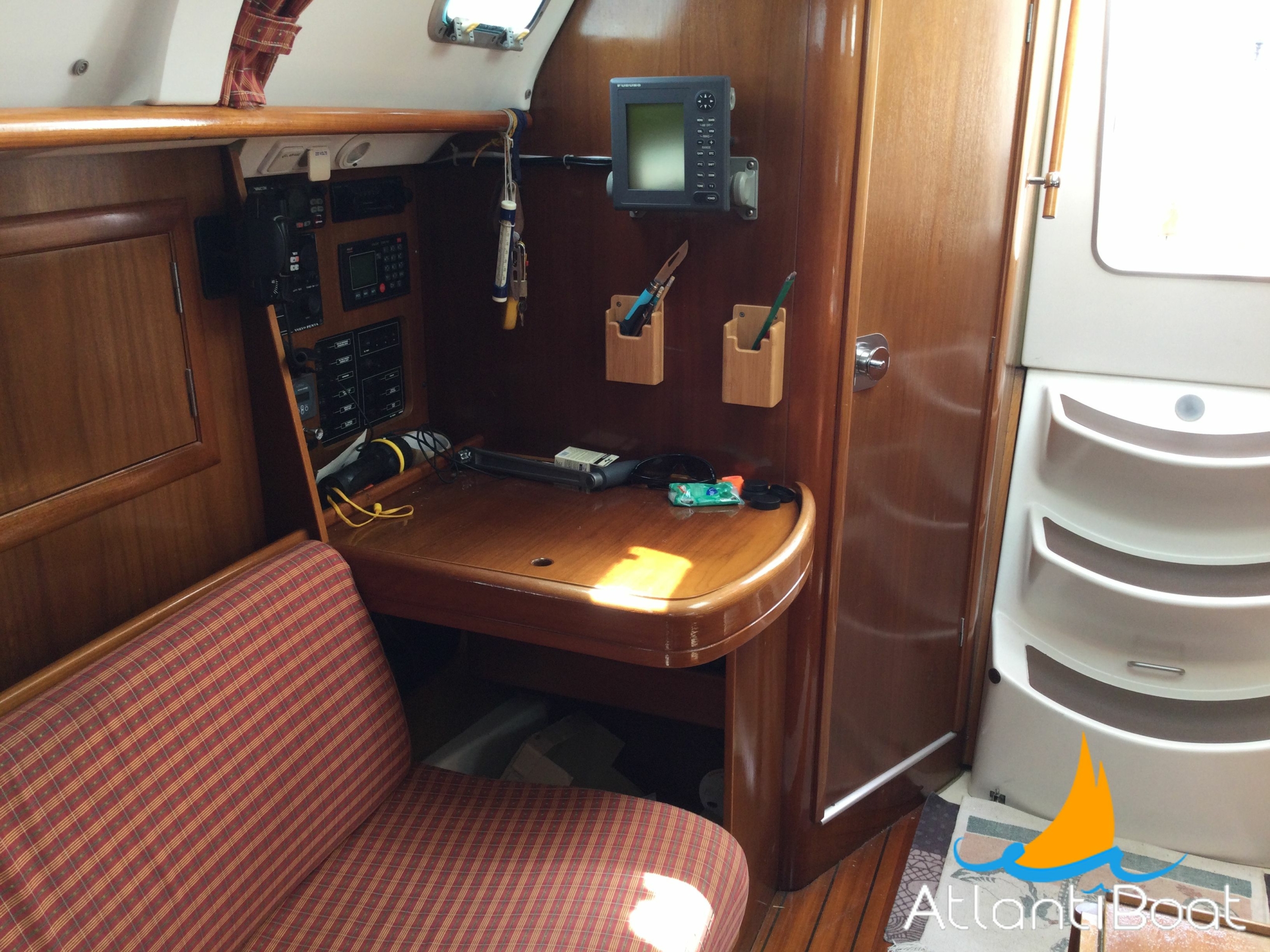 Oceanis 311 - Atlantiboat